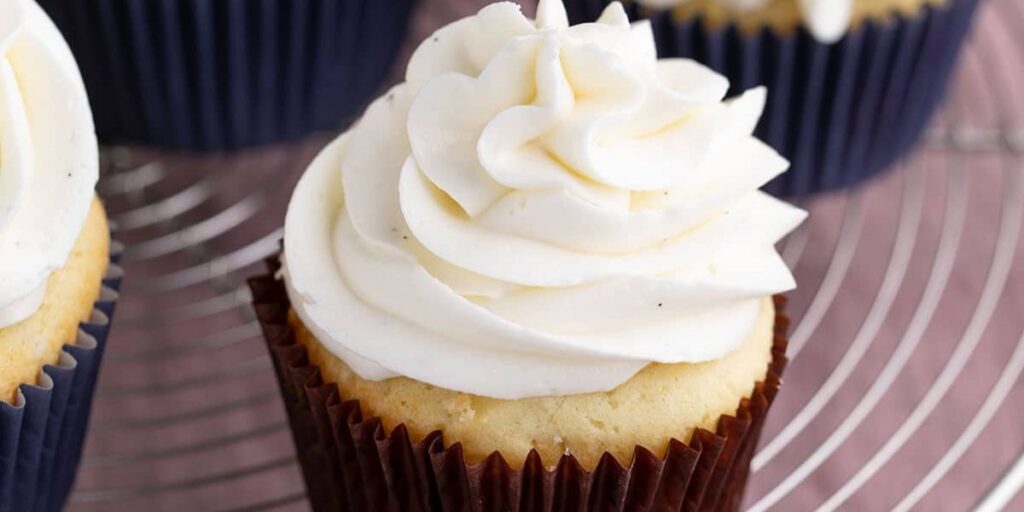 How to Make Vanilla Buttercream Frosting;
