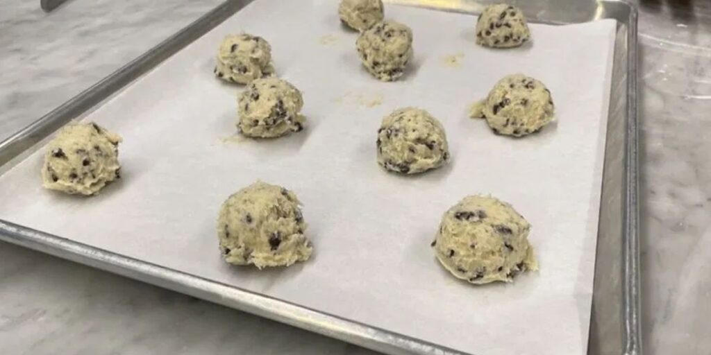 how to shape the chocolate dough