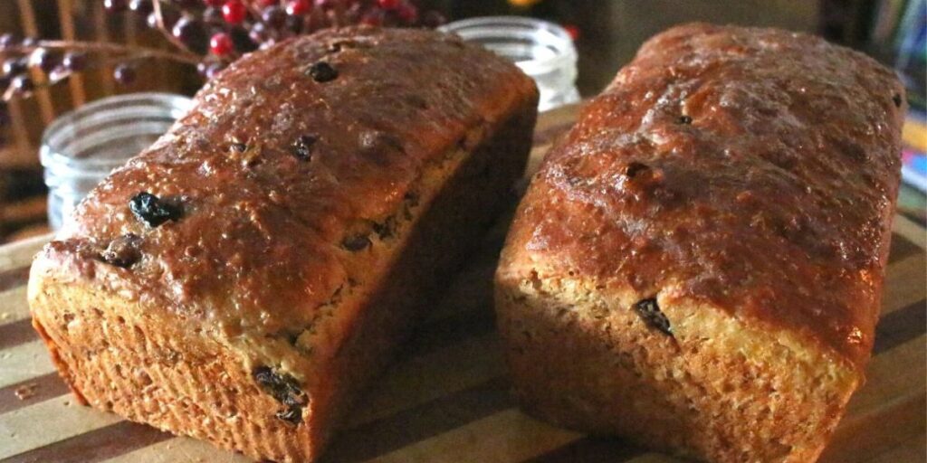 how to bake  the cinnamon raisins sourdough bread